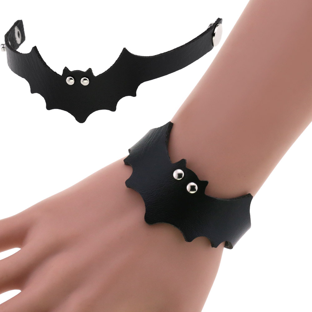 Men'S Accessories Trends 2025 - Punk Siyah Yarasa PU Deri Bilezik