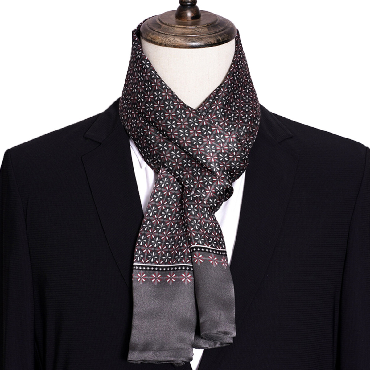 Yeni Erkek Şeritli İpek Eşarp  - Men Accessories For Travel incelemesi ve fiyatı